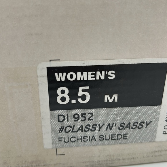 797- Dingo Suede Ankle Women's Boots Size 8.5 M NWT - Picture 10 of 10